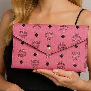 NEW MCM Envelope Pouch Clutch Pink Visetos